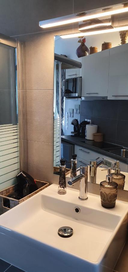 Nikis Penthouse Apartment Атина Екстериор снимка
